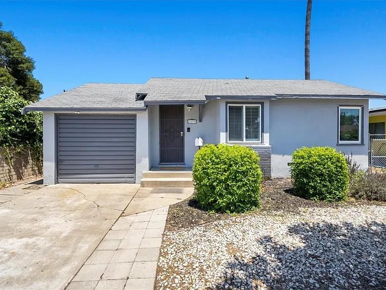 Foto principal - 1619 W Gardena Blvd