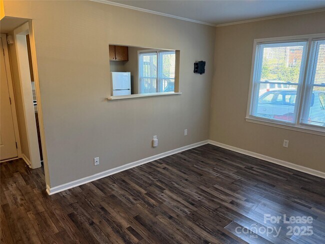 Foto del edificio - 803 Cherry St