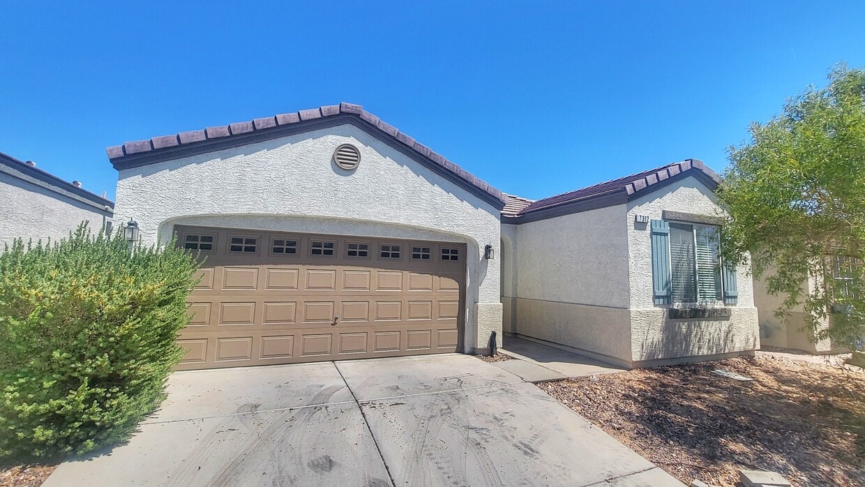 Foto principal - 7312 Fountain Village Ave