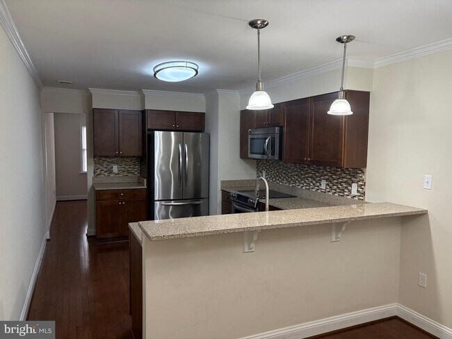 Foto del edificio - 7805 Coddle Harbor Ln