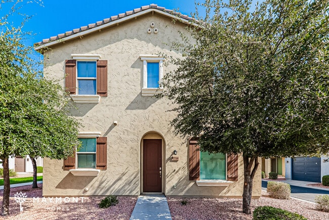 Building Photo - 17736 W Mandalay Ln