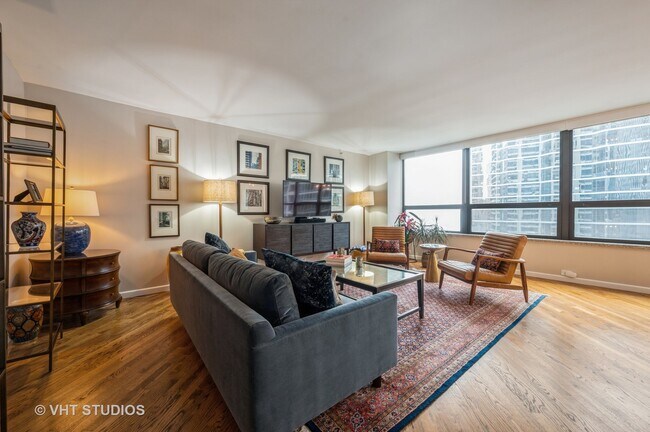 Foto del edificio - 400 E Ohio St