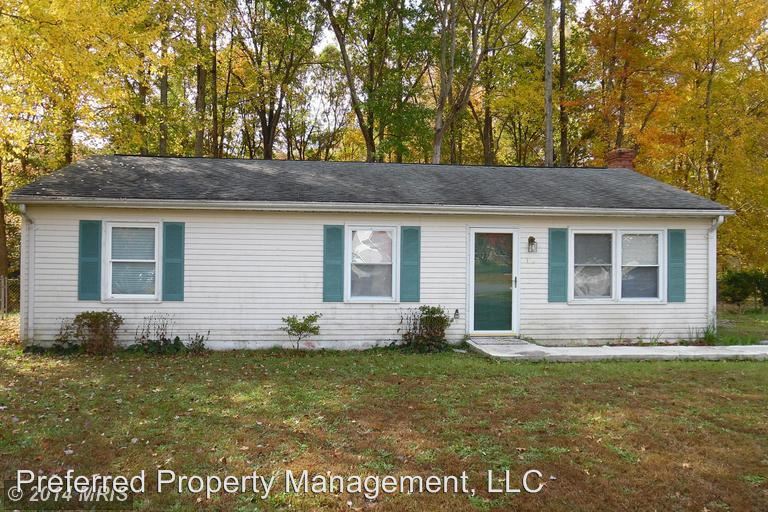 Primary Photo - 109 Holmes Ct