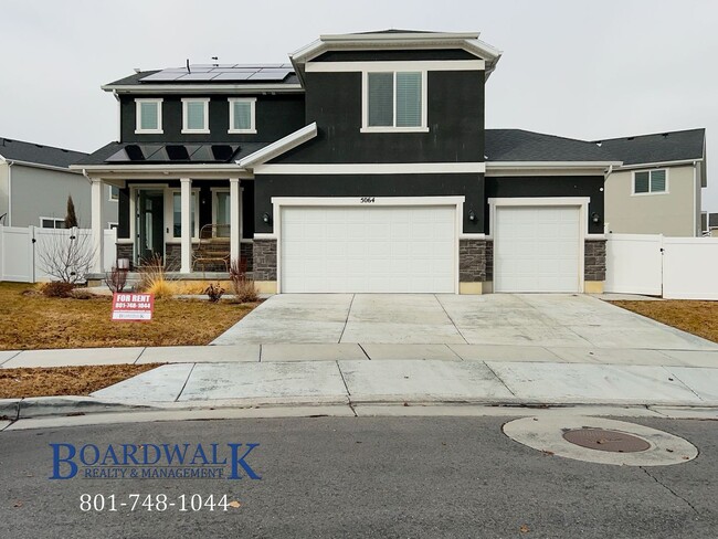 Building Photo - Modern 4-Bedroom Home in Herriman