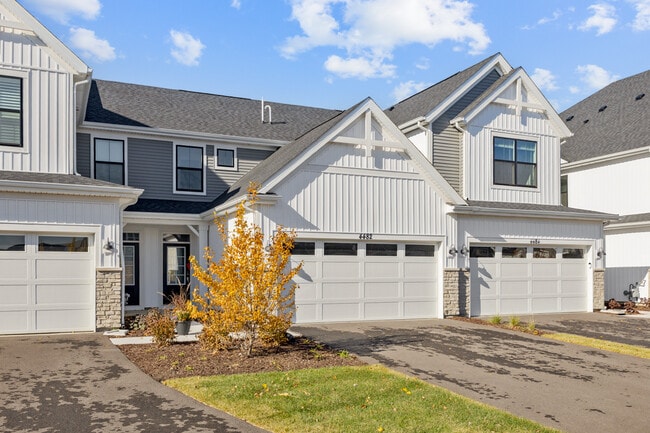 Foto del edificio - 4482 Chelsea Mnr Cir