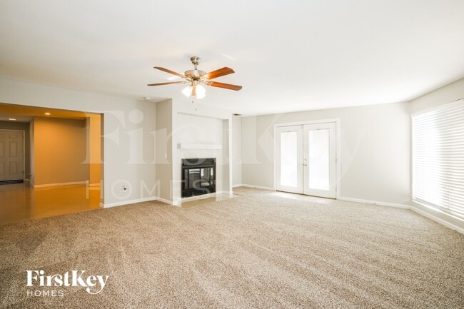 Foto del edificio - 6025 W Evans Dr