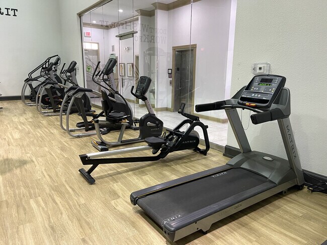 Foto del edificio - Enclave at LaFrontera