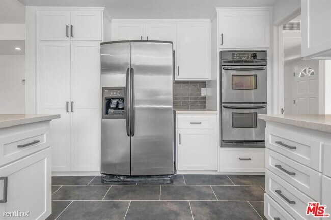 Foto del edificio - 4 br, 3 bath House - 12064 Wagner St