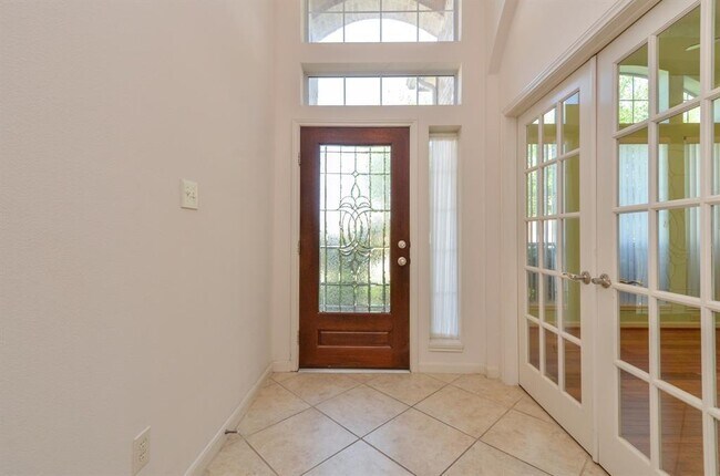 Foto del edificio - 5227 Pebble Bluff Ln