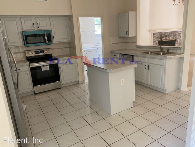 Building Photo - 5 br, 3 bath House - 3806 Wimbledon Drive