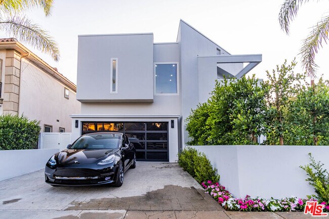 Foto del edificio - 12156 Leven Ln