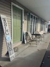 Building Photo - 322 N Ferne Clyffe Rd