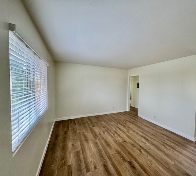 Foto principal - 279 S Evergreen Dr