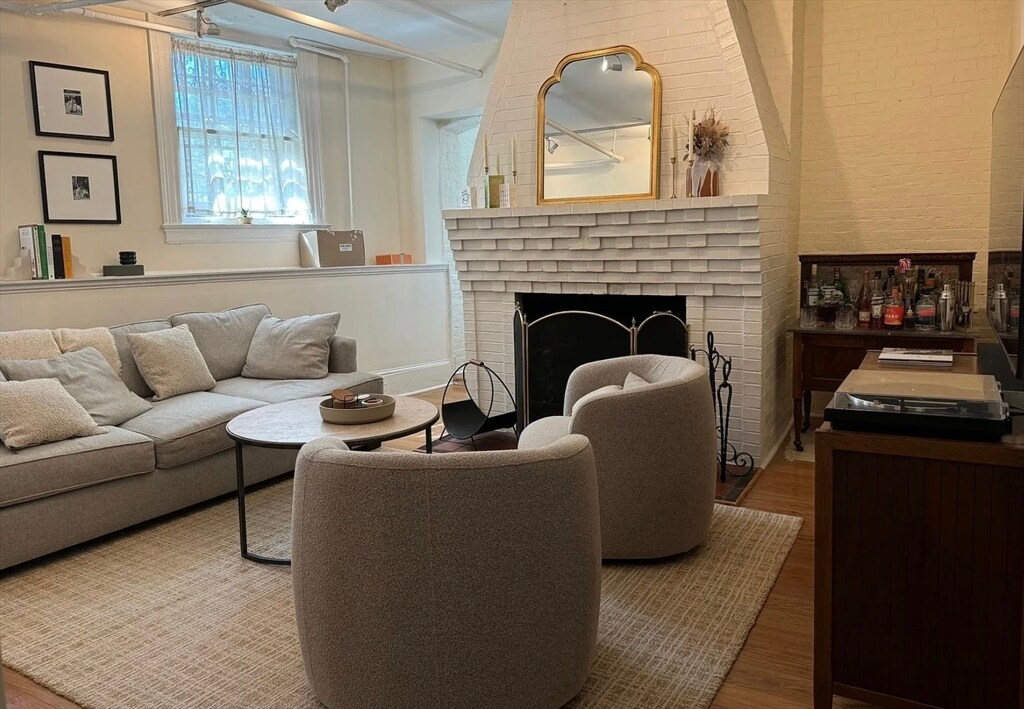 Foto principal - 112 Pinckney St