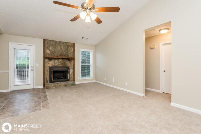 Building Photo - 190 Riverchase Dr, Woodstock, GA 30188