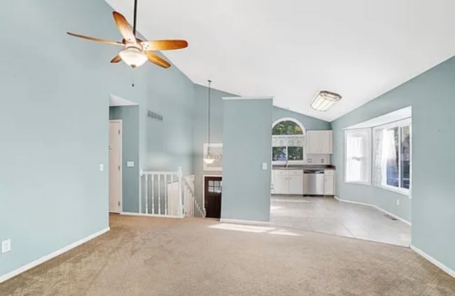 Building Photo - 241 Wildhurst Rd