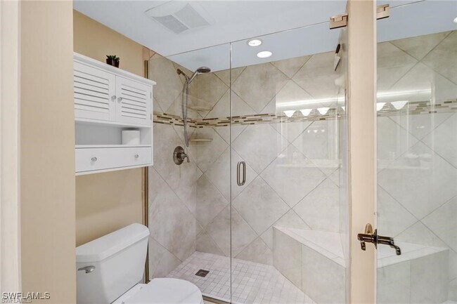 Foto del edificio - 10475 Gulf Shore Dr