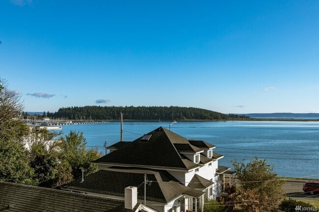Marina View - 1199 SE 9th Ave