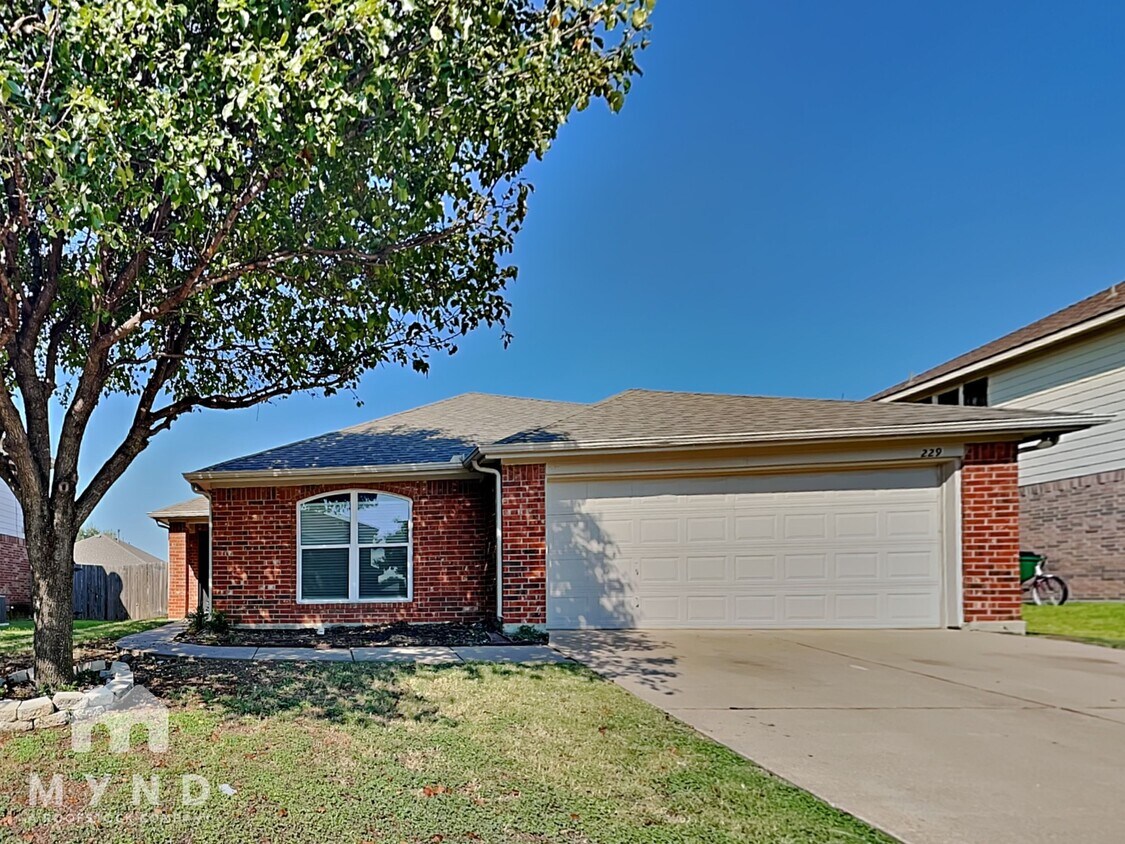 Primary Photo - 229 Centennial Pl