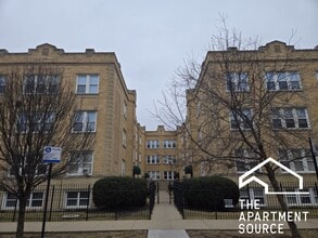 Building Photo - 4047 N Mozart St