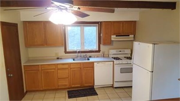 8 Tarklyn St Unit 1, North Attleborough, MA 02760 - Room for Rent in ...