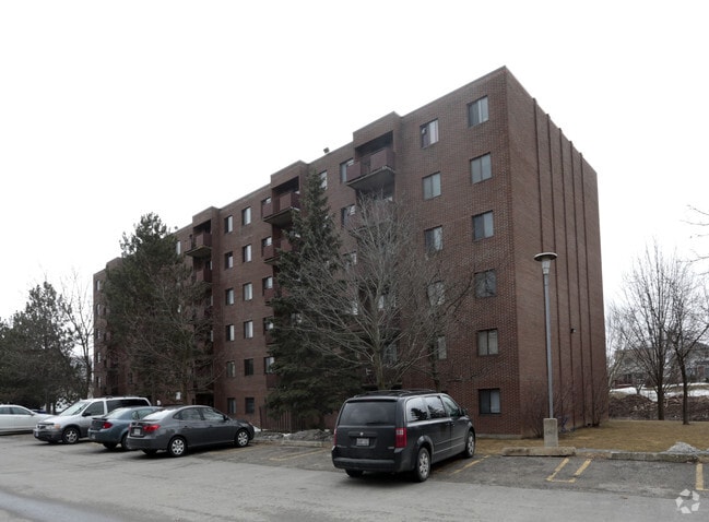 Building Photo - 19-21 Dalegrove Dr