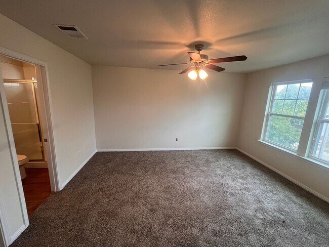 Foto del edificio - Blanco Vista 3 bed 2.5 bath