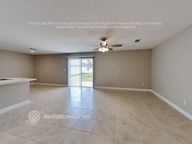 Foto del edificio - 1852 SW Cecelia Ln