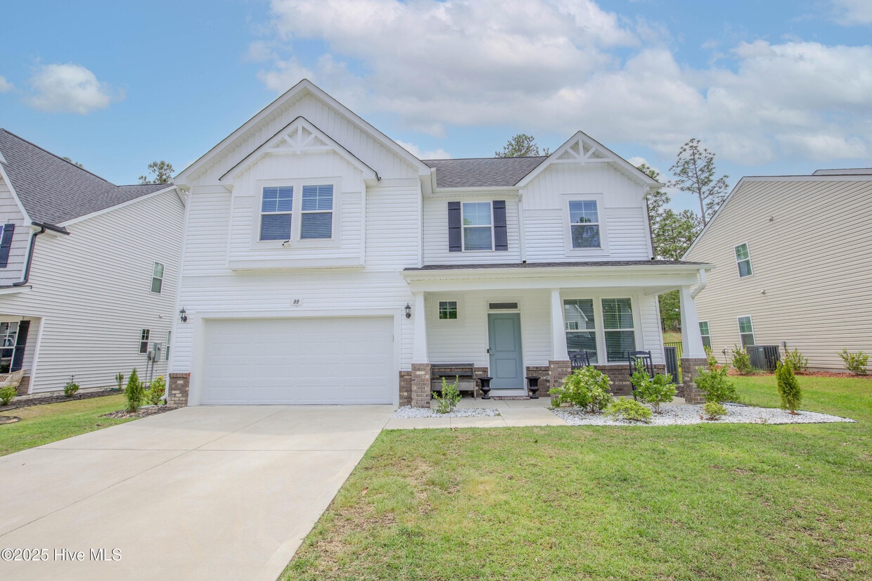Foto principal - 88 Kensington Dr
