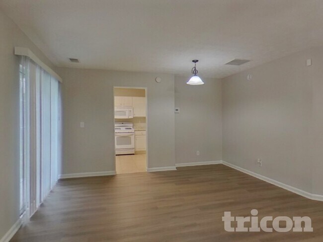 Foto del edificio - 3790 Charlton Ives Dr NW