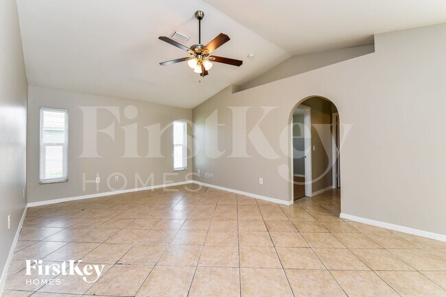Foto del edificio - 633 SW 9th Ave