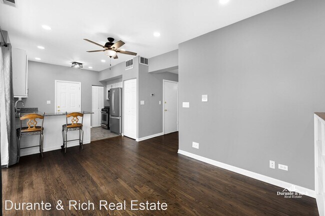 Foto del edificio - 2 br, 2 bath House - 3427 W Shakespeare Av...