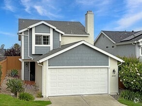 Building Photo - 2410 Maravilla Way