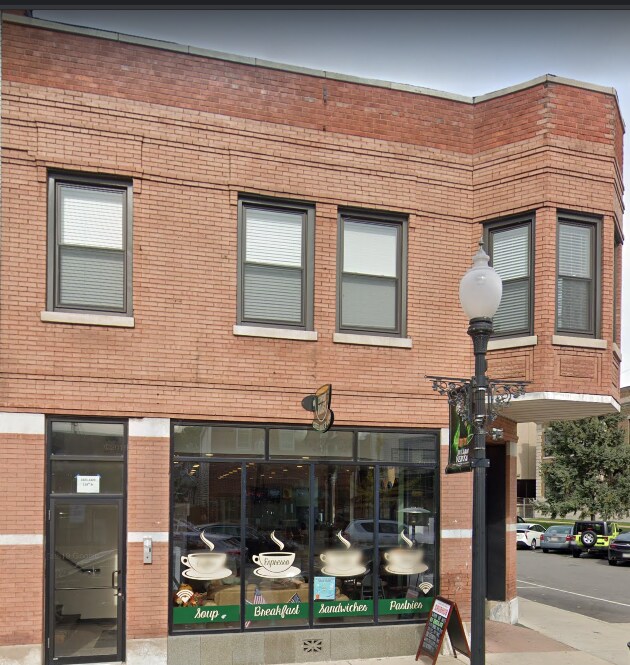 Foto principal - 1423 119th St