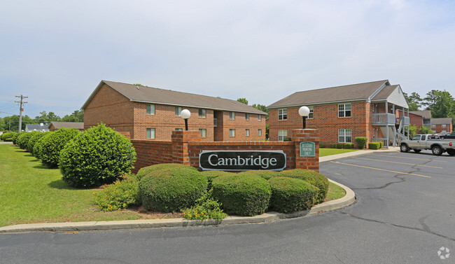 Foto del edificio - Cambridge Apartments of Florence