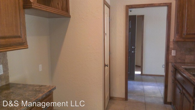Building Photo - 3 br, 2 bath House - 3805 Notting Hill Drive