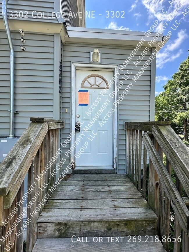 Building Photo - 3302 College Ave NE