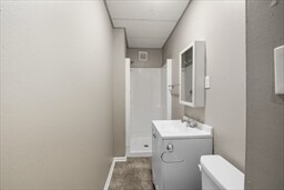 Baño - 61 Johnson St