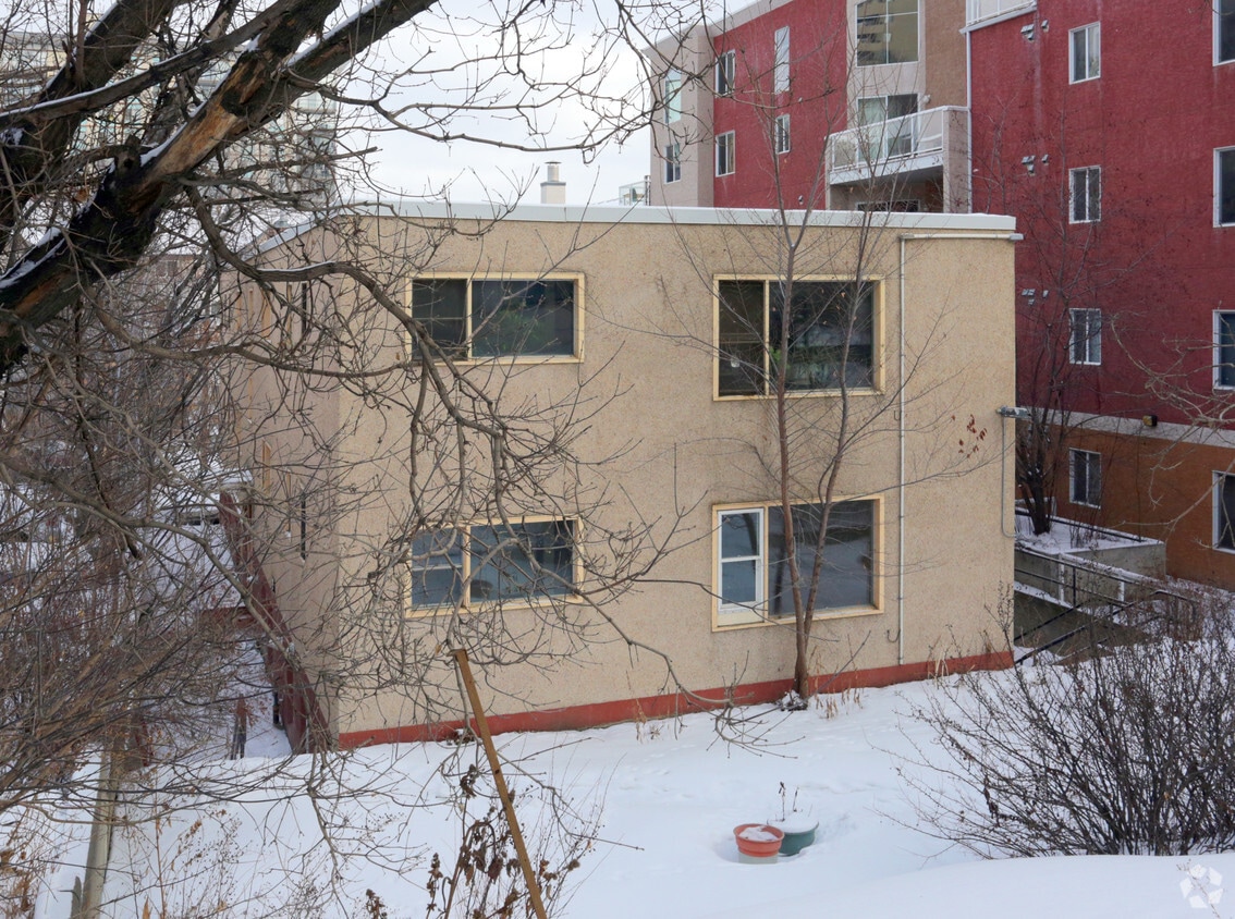 Primary Photo - Heritage Trail Apartments 1