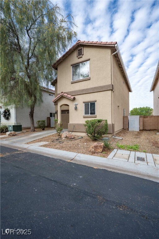 Foto del edificio - 5283 Broadlake Ln