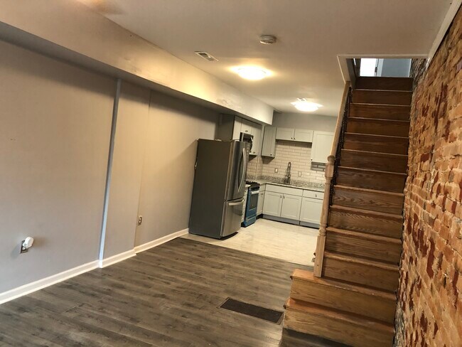 Foto del edificio - 405 S Vincent St