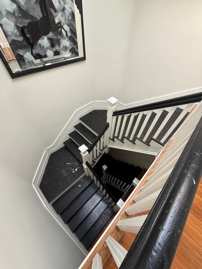 Escalera interior - 15 Imlay St