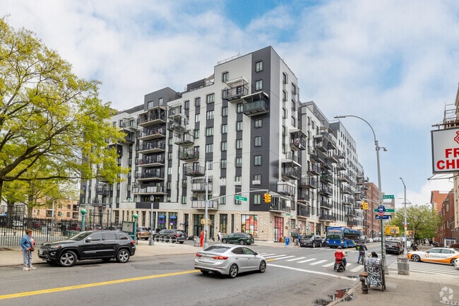 565 Marcy Avenue - Cascade