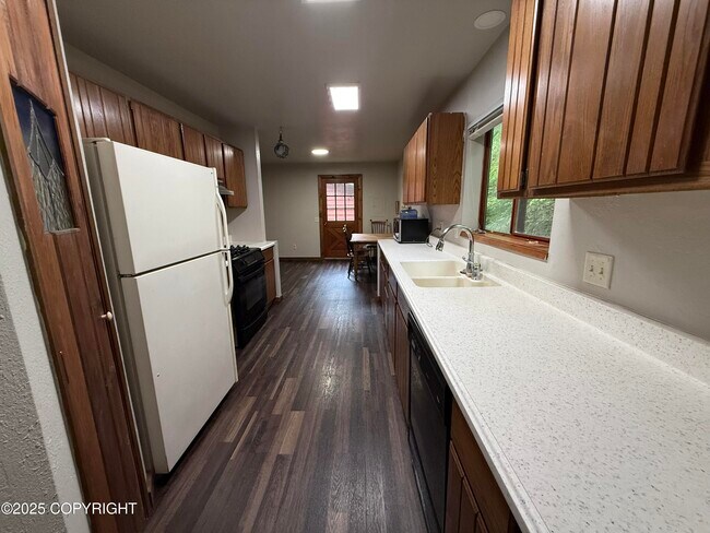 Foto del edificio - 839 S Point Higgins Rd