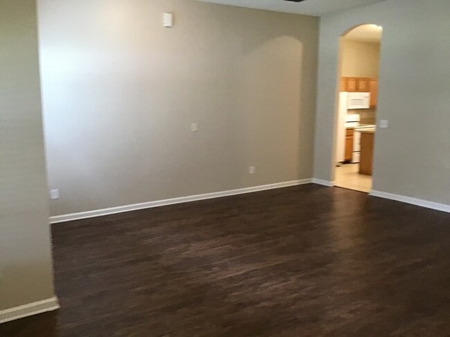 Building Photo - 2794 Cross Creek Drive