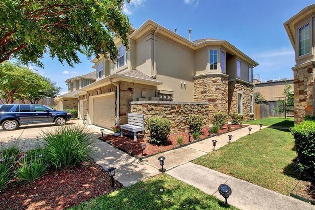 Building Photo - 1101 E Parmer Ln
