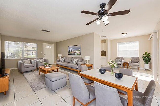 Building Photo - 5448 63rd Way N