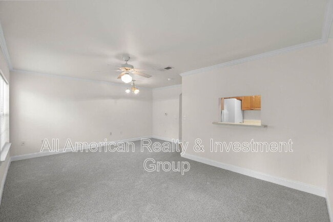 Building Photo - 554 Wingspan Way