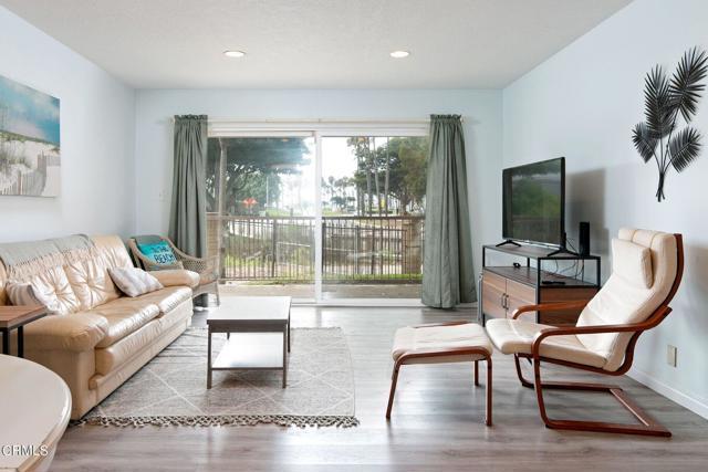 Building Photo - 660 Sunfish Way