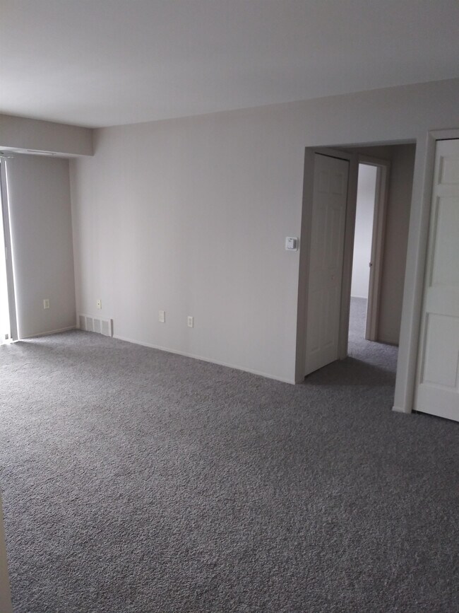 Foto del edificio - 36777 Sibley Rd